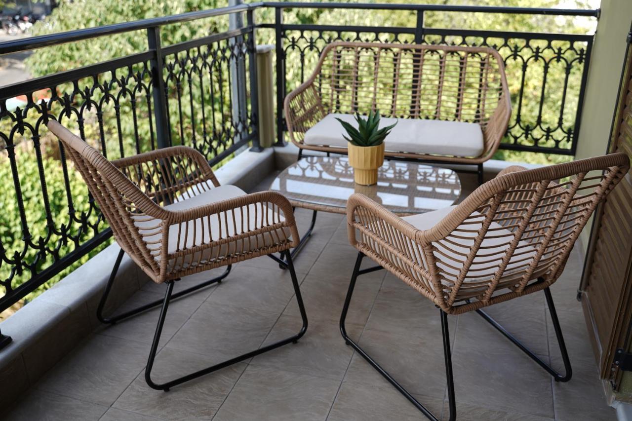 Grand View Suites Meteora Каламбака Екстер'єр фото